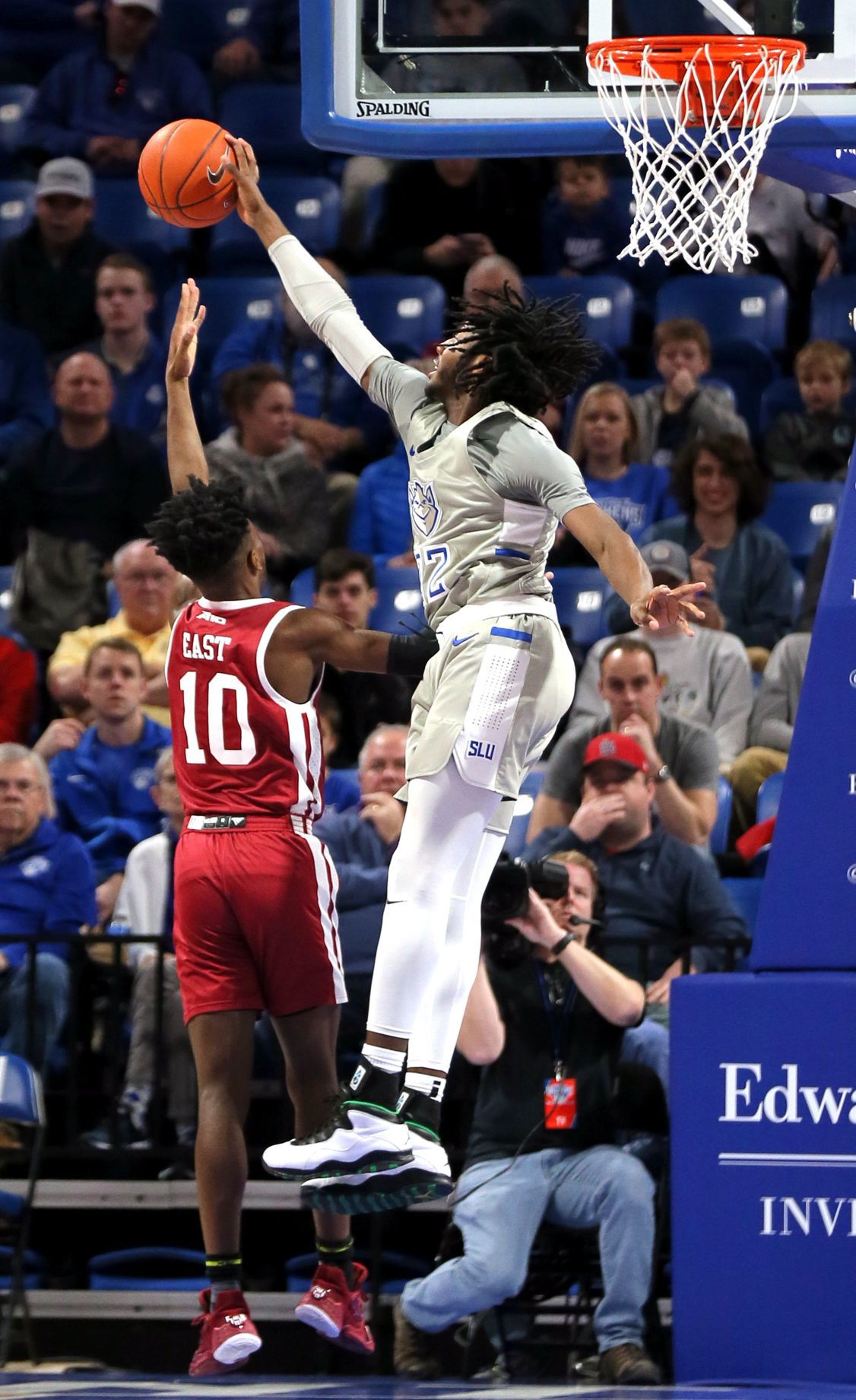 St. Louis University beats UMass 83-80 in overtime